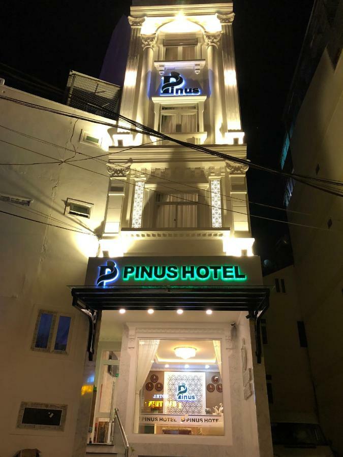 Pinus Hotel Dalat Exteriör bild